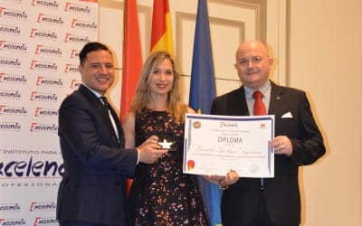 Despertares galardonado con el premio «Estrella de Oro» a la excelencia profesional